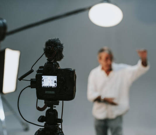 Jaki sprzęt fotograficzny jest konieczny w podróży?