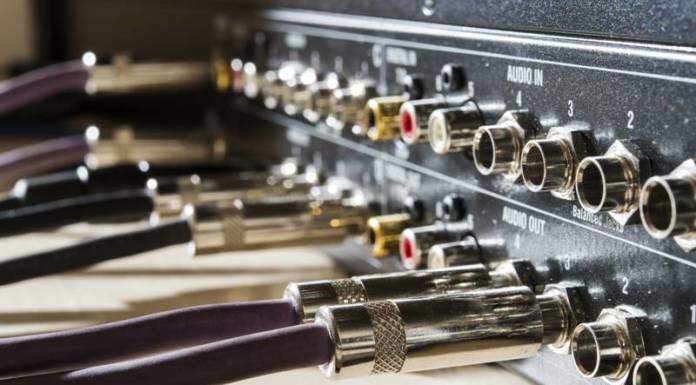 Serwis systemów multimedialnych i serwis AV – co powinieneś wiedzieć na ten temat?